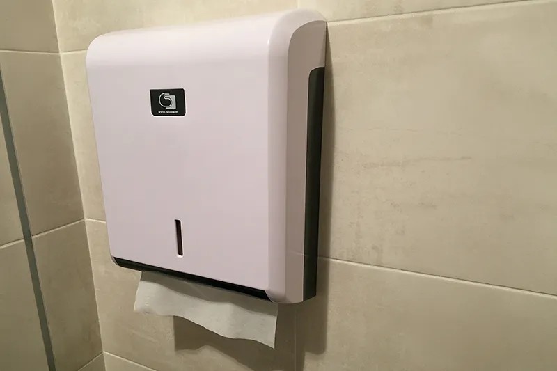 Distributeurs - Dévidoirs - Diffuseurs - Sèche-mains - Poubelles